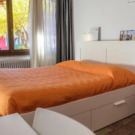 Easy Airport Pvt Parking *