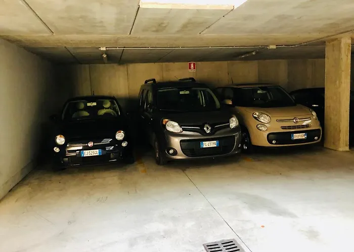 Easy Airport - Private Parking * Bergamo
